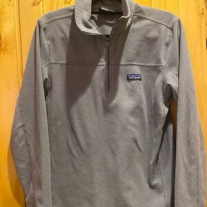 Patagonia Light Gray Fleece Jacket Women’s small